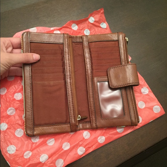 Fossil 🗝 Wallet - Picture 3 of 4